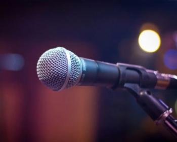 Стендап на подъёме: как в три раза вырос интерес россиян к концертам комиков.