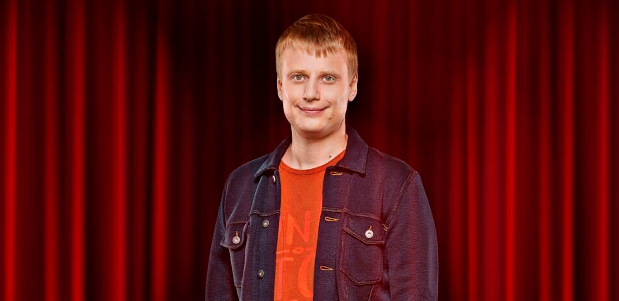 Шоу Stand Up Славы Комиссаренко